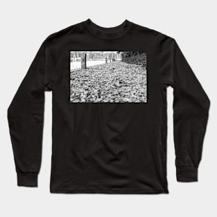 Path along the River Ant, Norfolk Long Sleeve T-Shirt